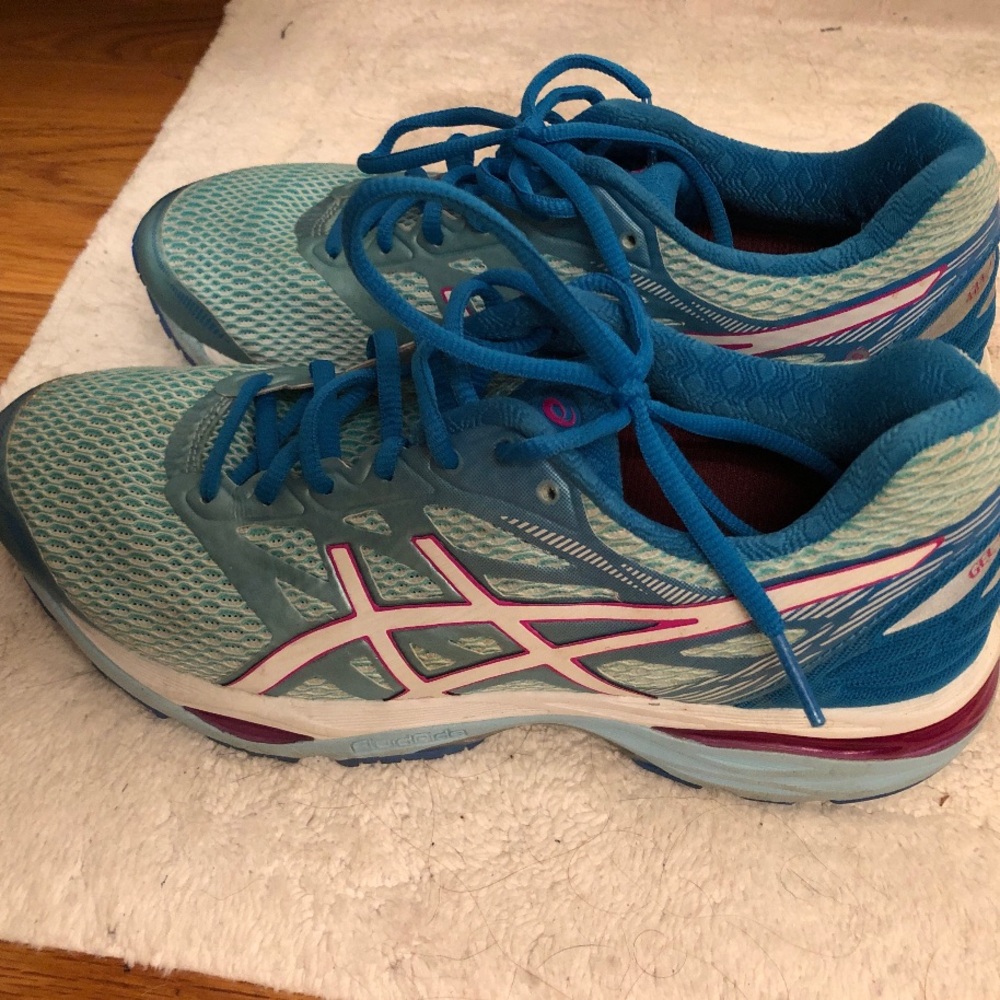 ASICS Gel Cumulus 18